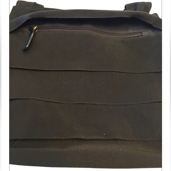 Salvatore Ferragamo Black Tiered Grosgrain Ribbon Shoulder Bag/Tote - Picture 7 of 11
